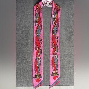 Louis Vuitton RARE bandeau scarf